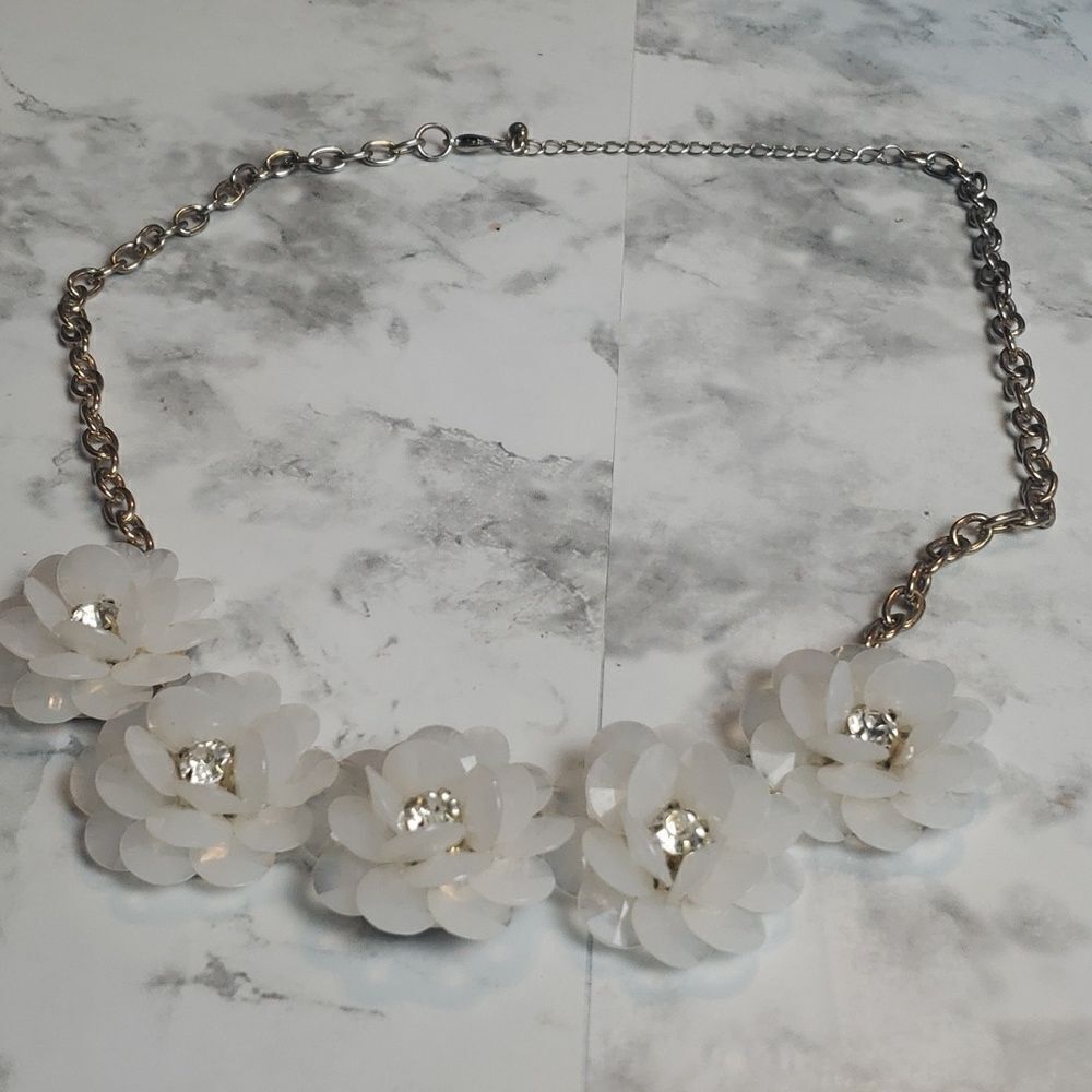 White Flowers Faux Diamond Necklace